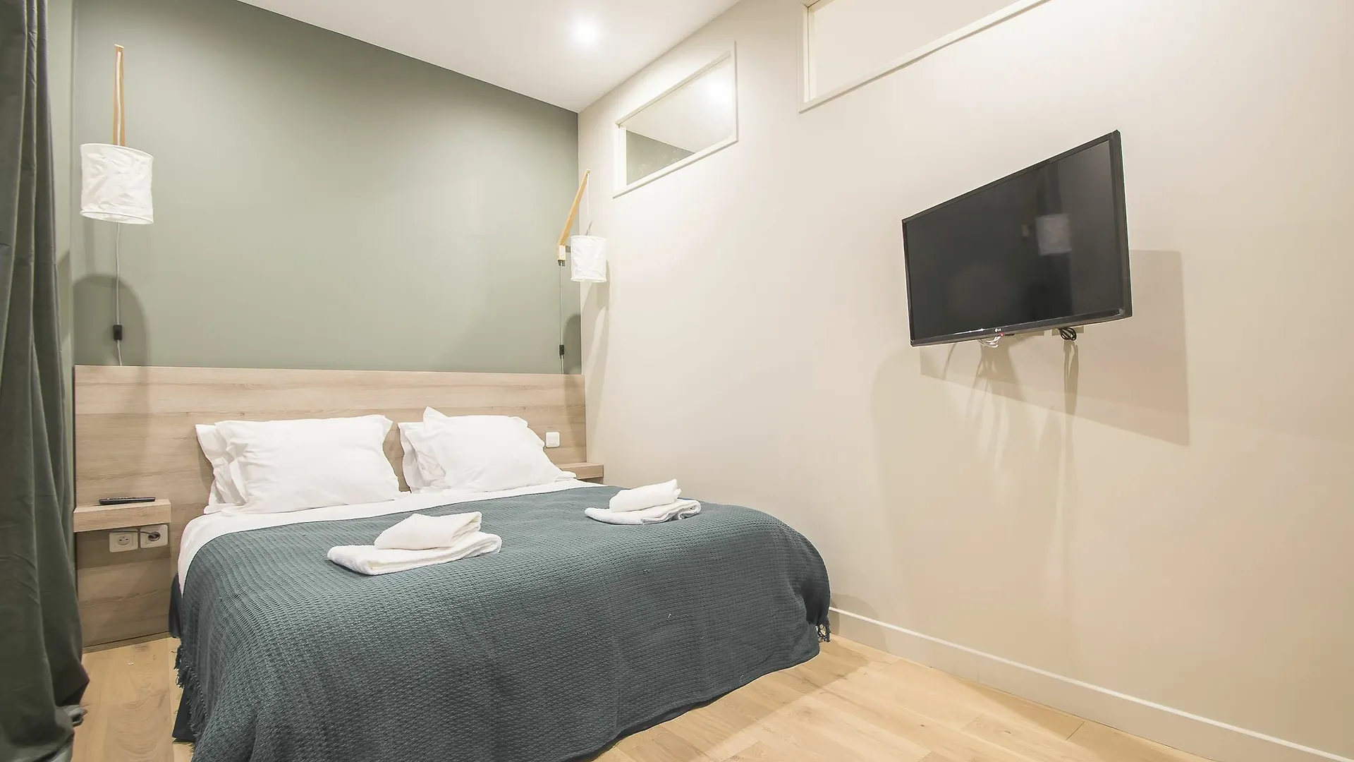 Luxury In - Republique Apartment *