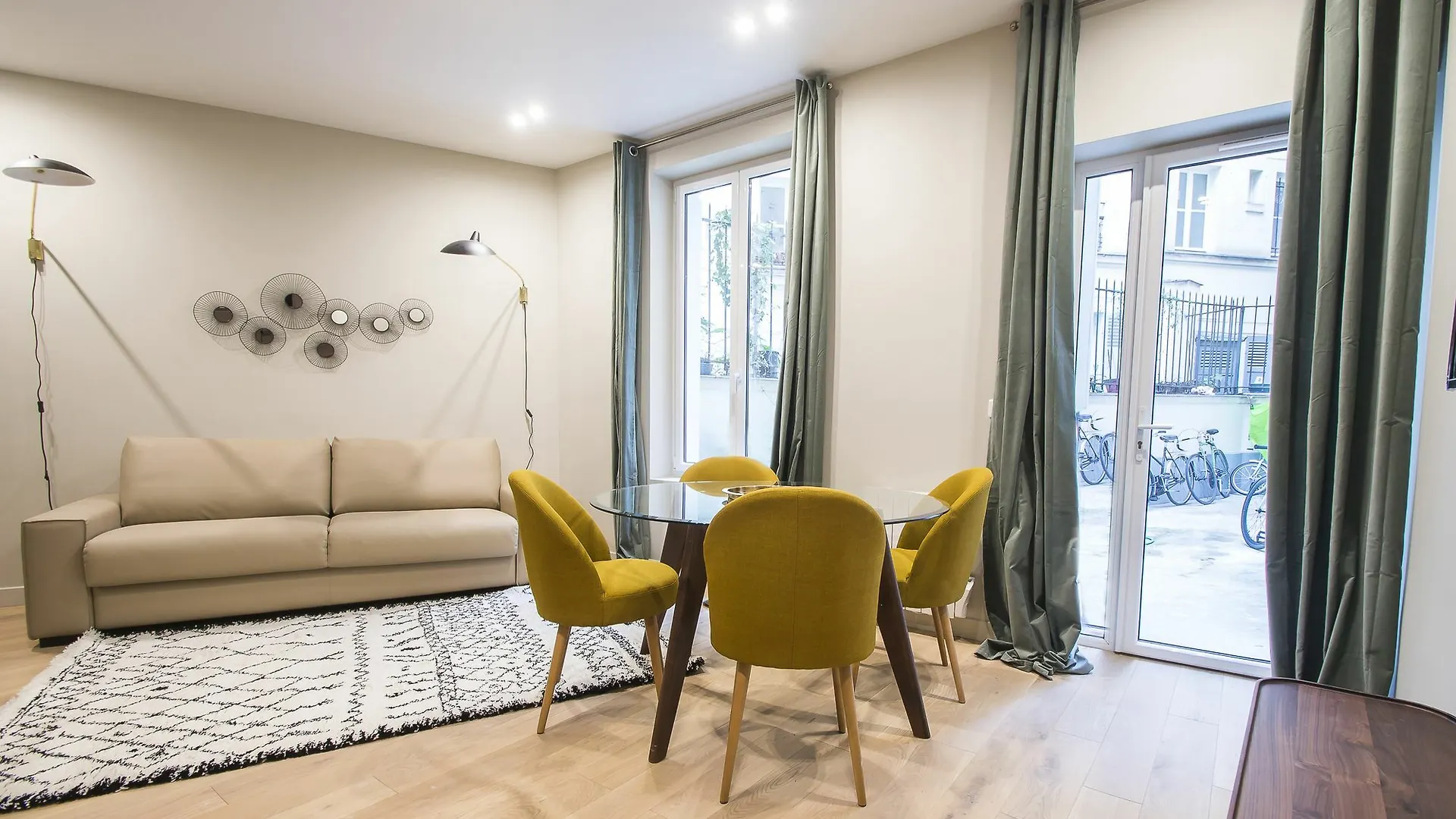 Luxury In - Republique * Paris